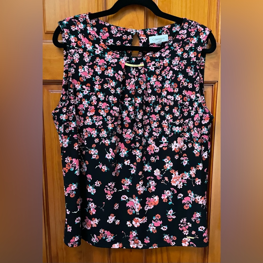 Calvin Klein CK Women's Floral Pleat Neck Cami Camisole w Hardware Blouse Top L - Picture 2 of 14